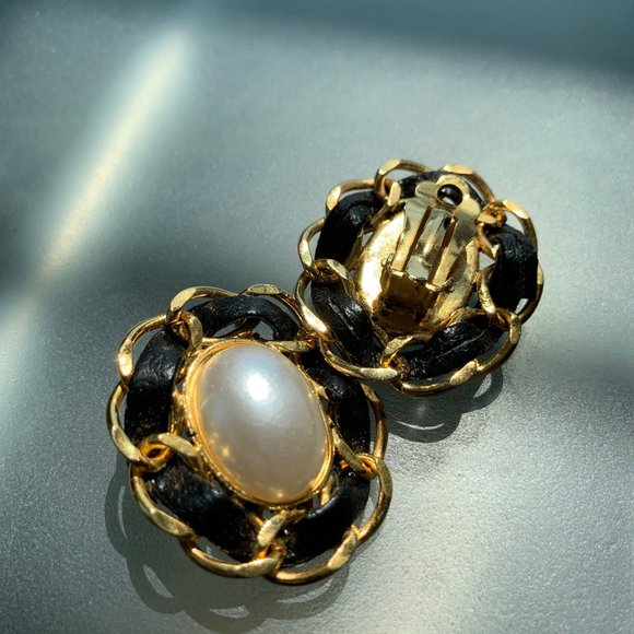 Vintage looking earrings - Picture 2 of 2